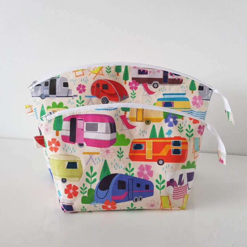 Caravan Wash Bag / Shower Bag (Cream)
